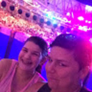 Meet your Posher, Wendy